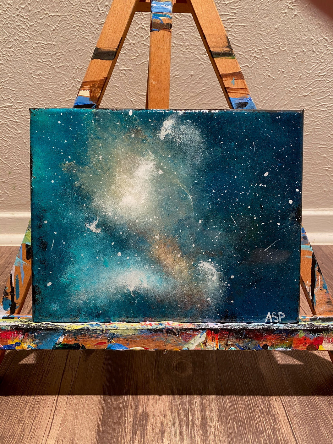 Medium Galaxy (glossed)